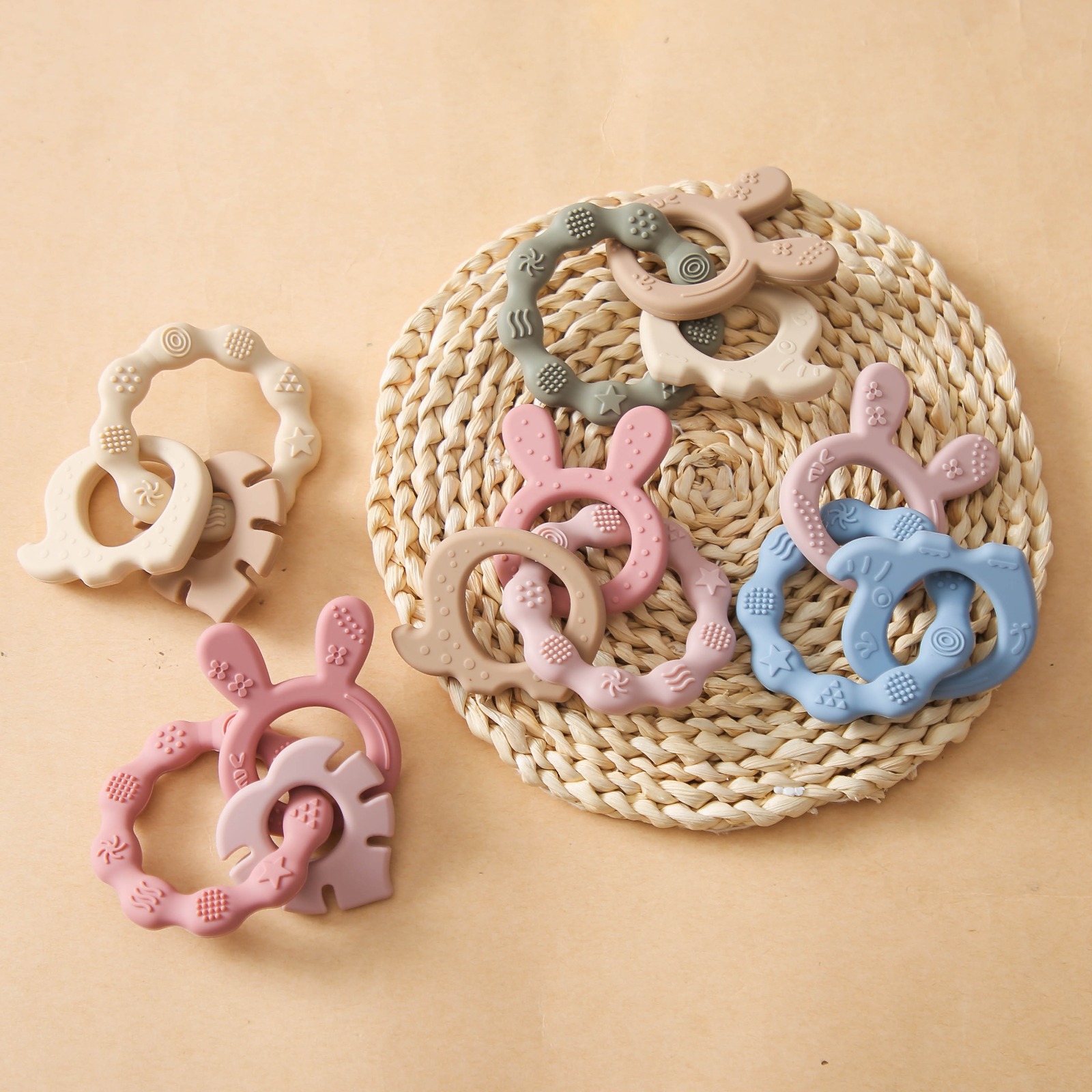 Silicone Baby Teether Safe BPA - Easy Baby Food 评论和价格